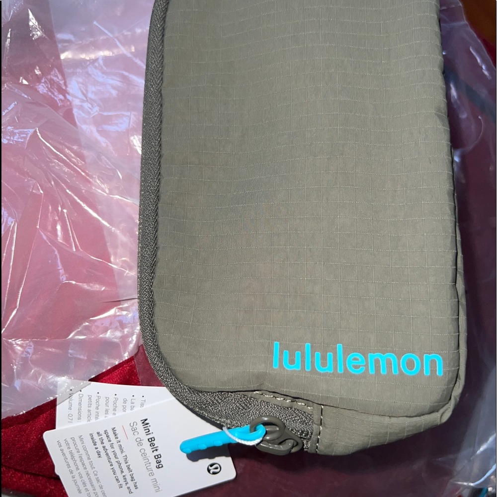 lululemon mini belt bag - NWT